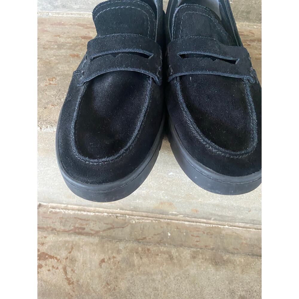 Vionic Uptown black suede slip on loafer - Picture 4 of 7